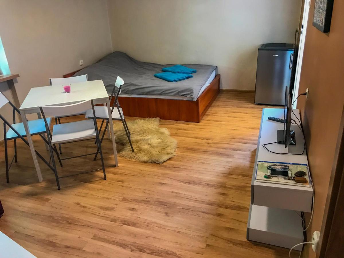 Cosy studio in quiet location Renovated June 2021 Puławy Esterno foto